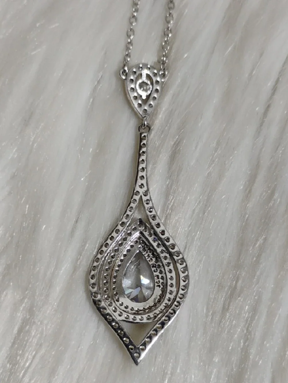 SALE! Fine Silver Plated Teardrop Sparkling CZ Diamond Statement Necklace - Picture 4 of 11